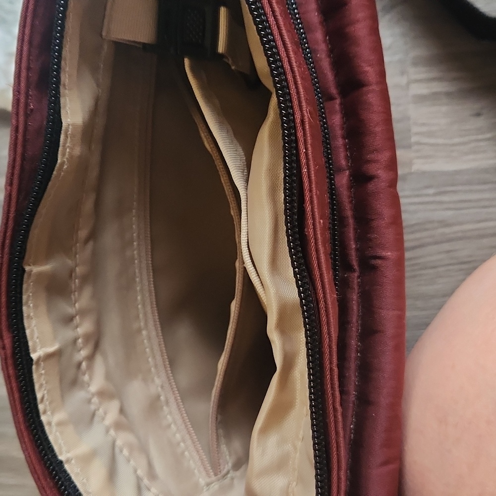 Derek Alexander burgundy nylon crossbody bag - Picture 7 of 8